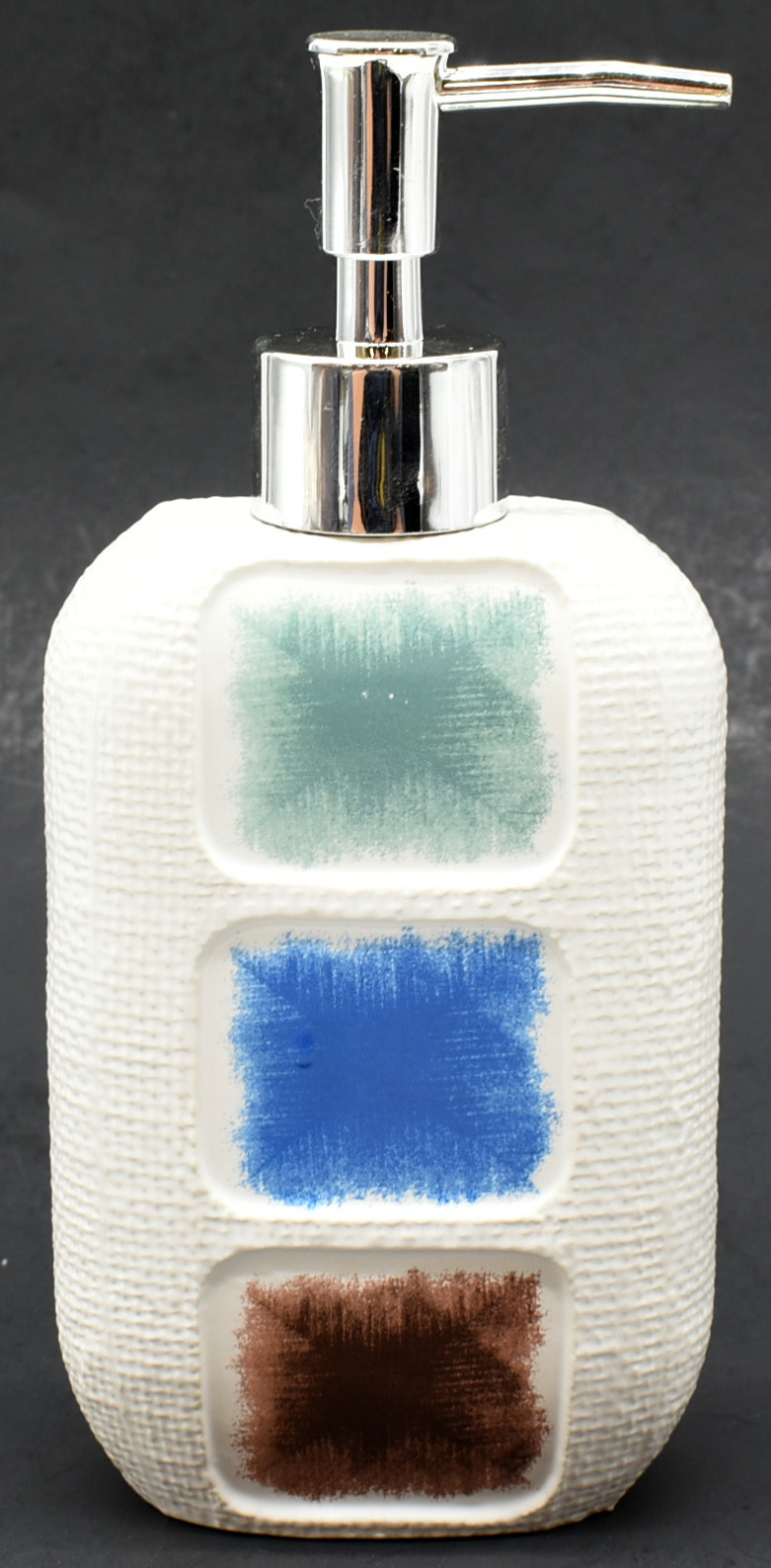 LOTION PUMP,  WHITE,  BLUE DESIGN,  ON THE LEVEL