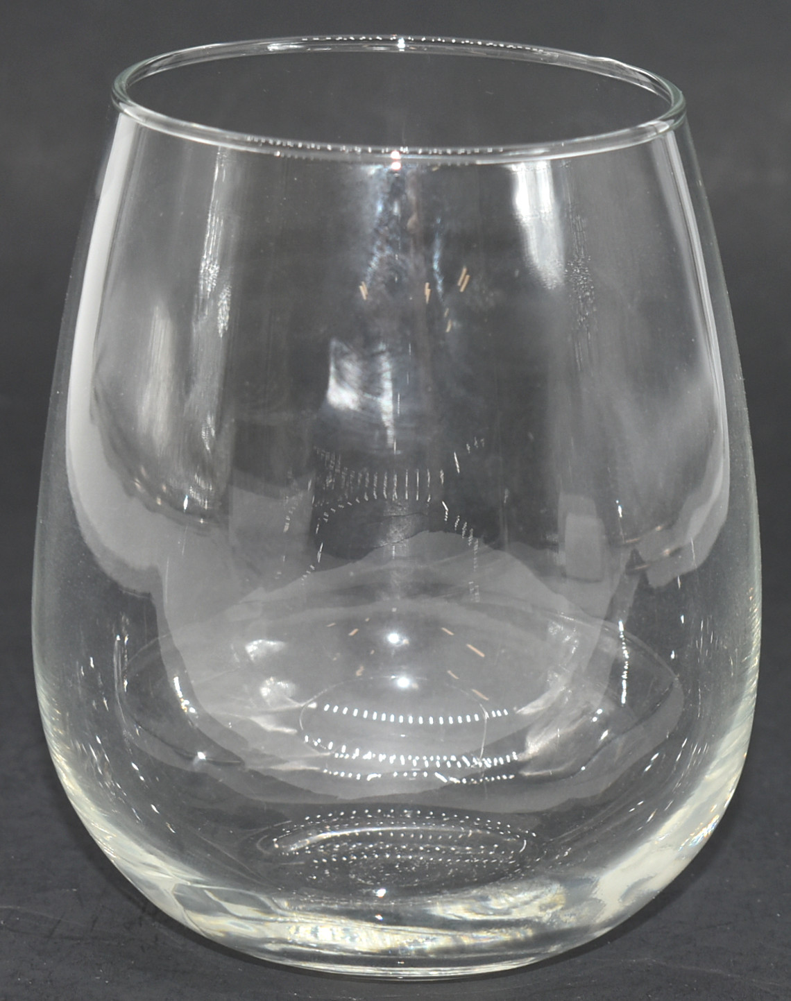 WINE GLASS 18.25OZ STEMLESS MANZONI,  TRAY BOX