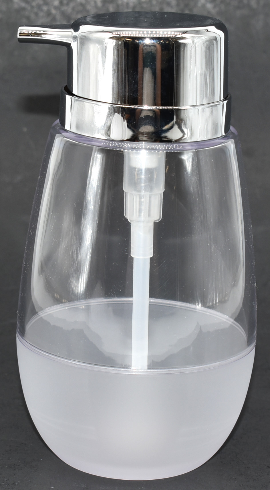 LOTION PUMP,  CLEAR,  PLASTIC,  FROSTY
